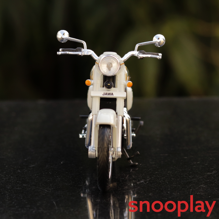 Original Jawa Yezdi Classic Licensed Diecast Bike | 1:18 Scale Model (14 Years Till Grown Ups)