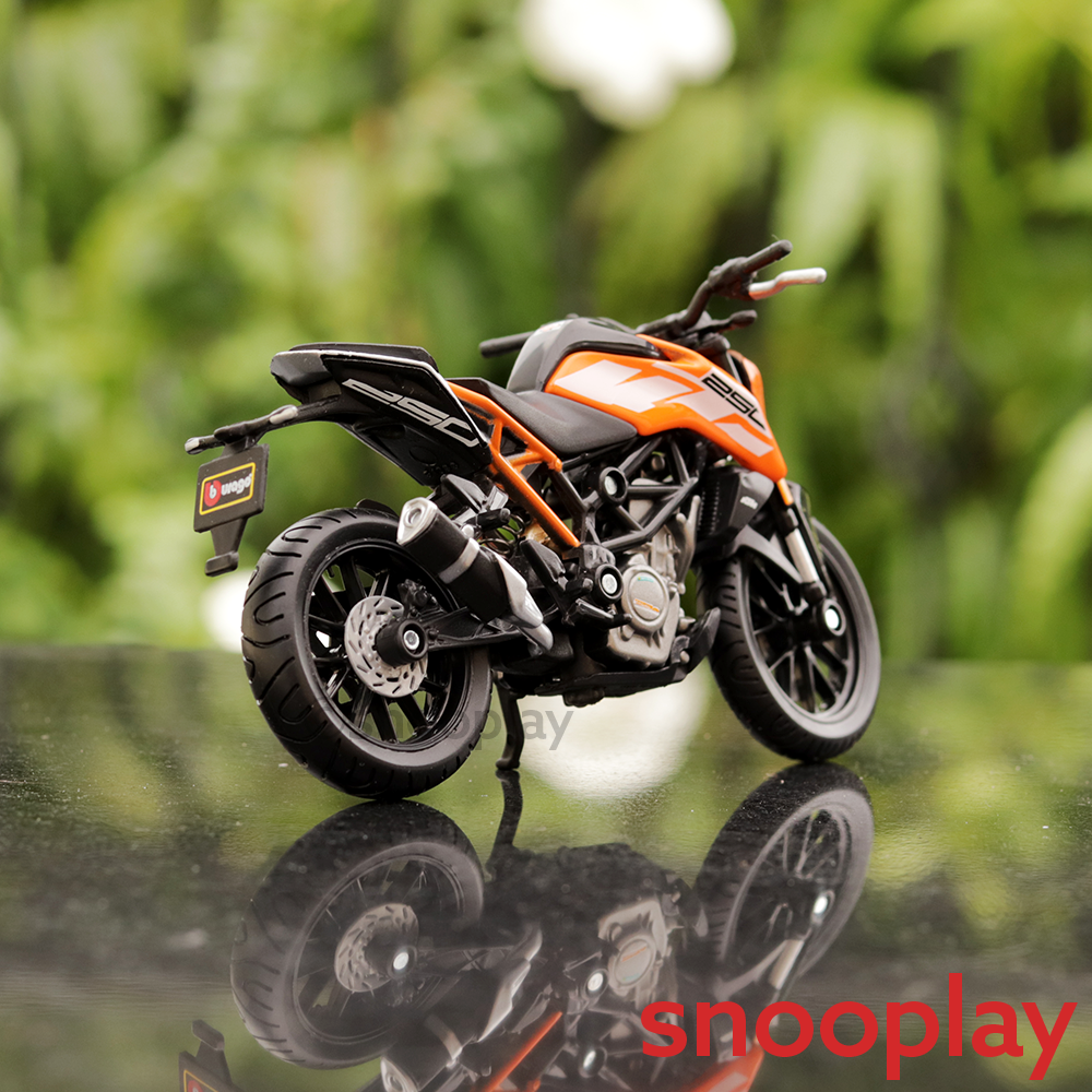 Buy Original Licensed KTM 250 Duke Diecast Bike 1:18 Scale (14