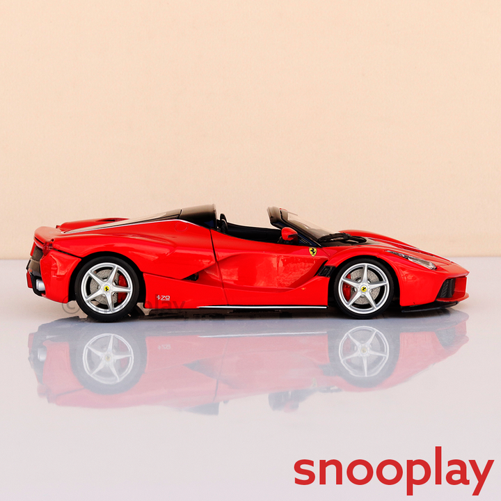 Bburago Original LaFerrari Aperta Licensed Diecast Car | 1:24 Scale (14 Years till Grown Ups)