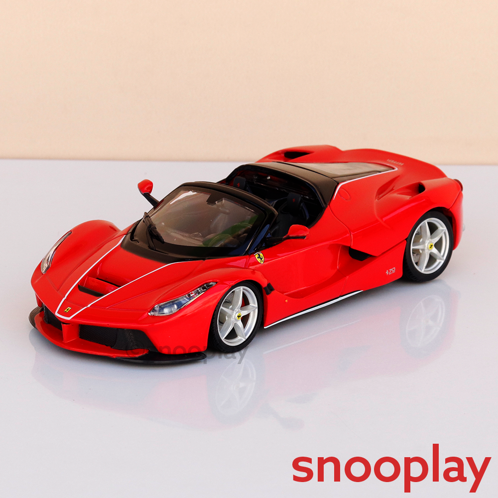 Bburago Original LaFerrari Aperta Licensed Diecast Car | 1:24 Scale (14 Years till Grown Ups)