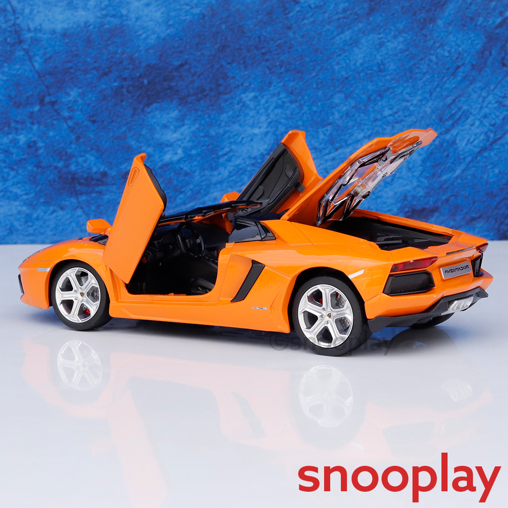 Metal Speed Zone Original Lamborghini Aventador Roaster Licensed Diecast Car with Openable Parts | 1:24 Scale (14 Years till Grown Ups)