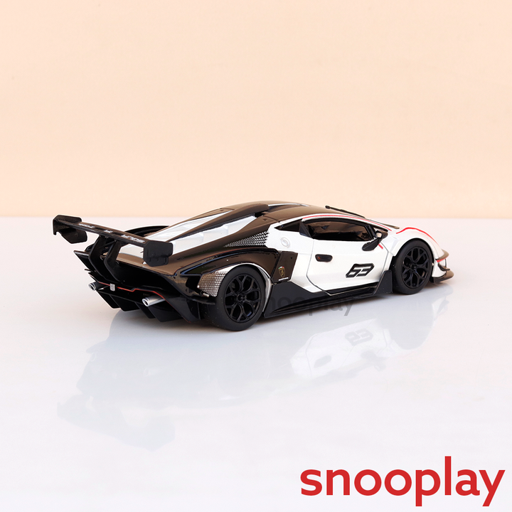 Bburago Original Lamborghini Essenza SCV12 Licensed Diecast Car | 1:24 Scale (14 Years till Grown Ups)
