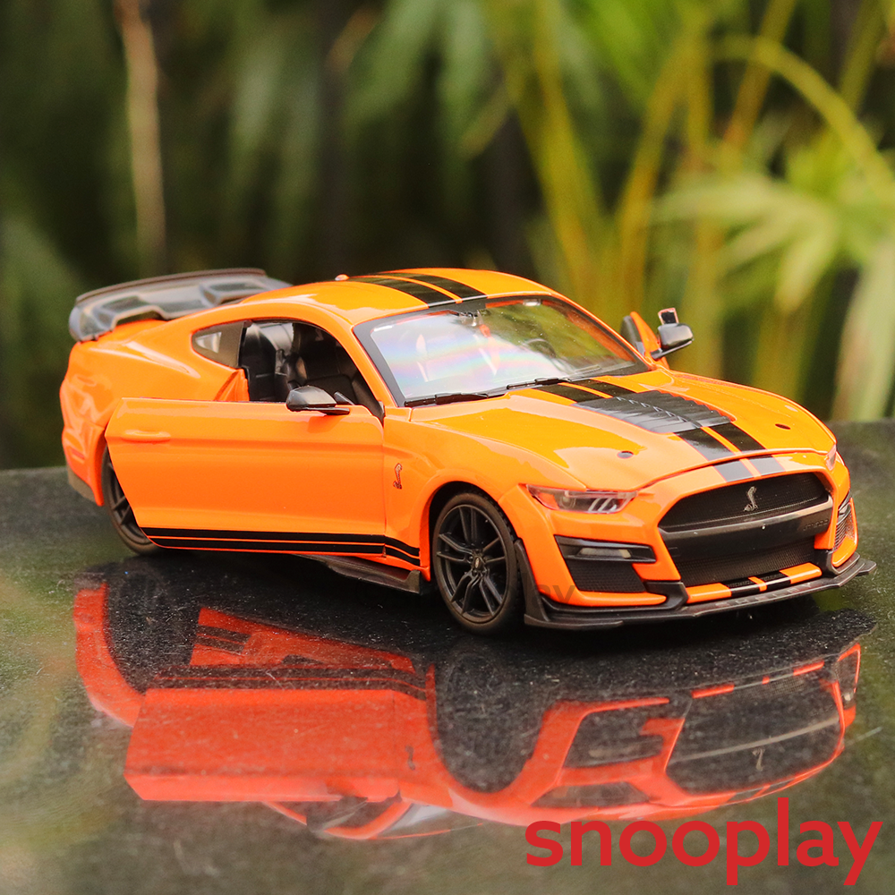 Licensed 2020 Mustang Shelby GT500 Diecast Car (1:24 Scale Model)