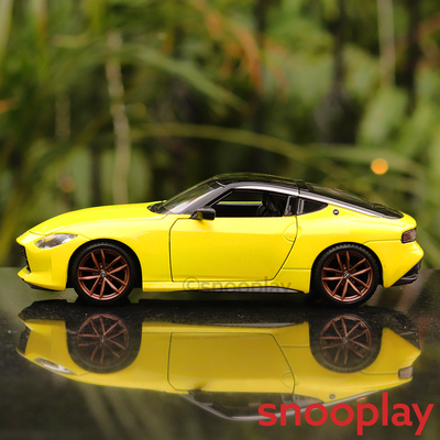 Licensed 2023 Nissan Z Diecast Car (1:24 Scale Model)