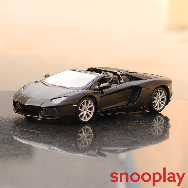 Licensed Aventador Roadster Diecast Car (1:24 Scale Model)