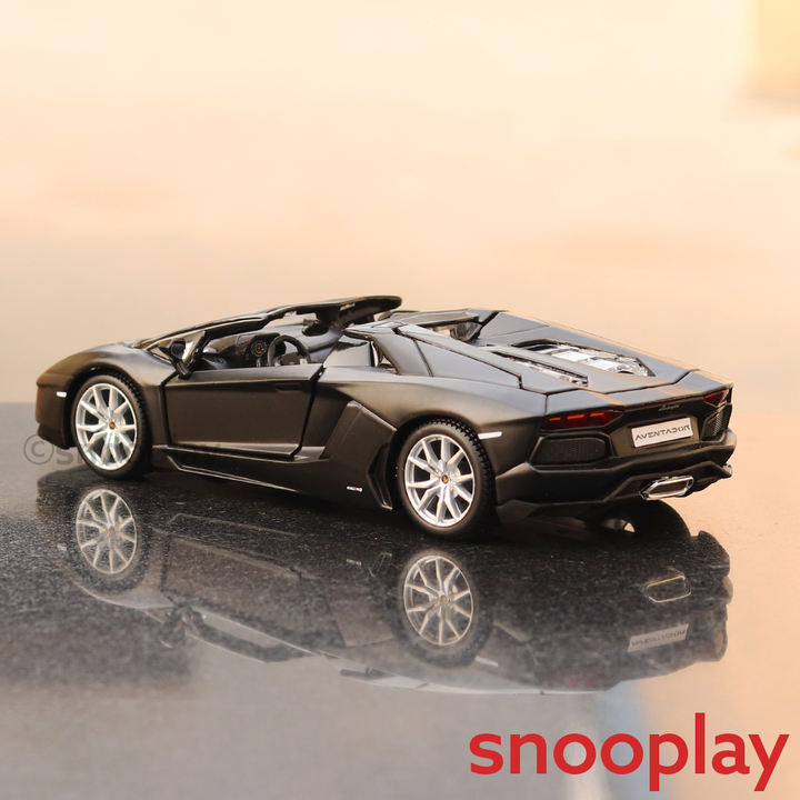 Licensed Aventador Roadster Diecast Car (1:24 Scale Model)