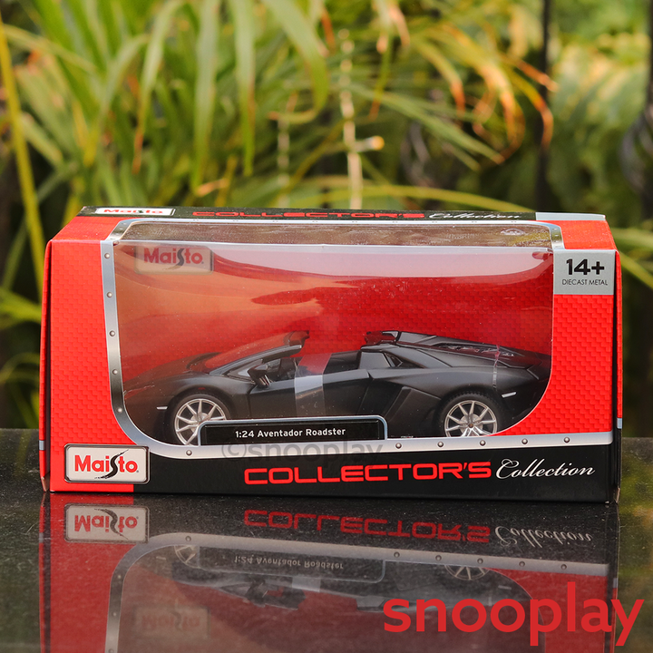 Licensed Aventador Roadster Diecast Car (1:24 Scale Model)