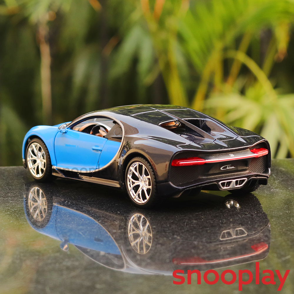 Licensed Bugatti Chiron Diecast Car (1:24 Scale Model)