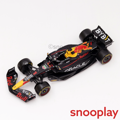 Original Licensed Oracle Red Bull Racing RB19 (2023) Diecast Car with Pilot Figurine - Max Verstappen  | 1:24 Scale Model