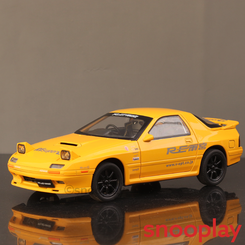 Resembling Mazda Diecast Pullback Car with Light and Sound | 1:24 Scale (3 Years till Grown Ups)