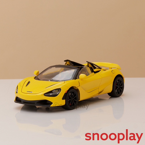Resembling McLaren 720S Diecast Car | Pullback, Light & Sound | 1:24 Scale (3 Years till Grown Ups)