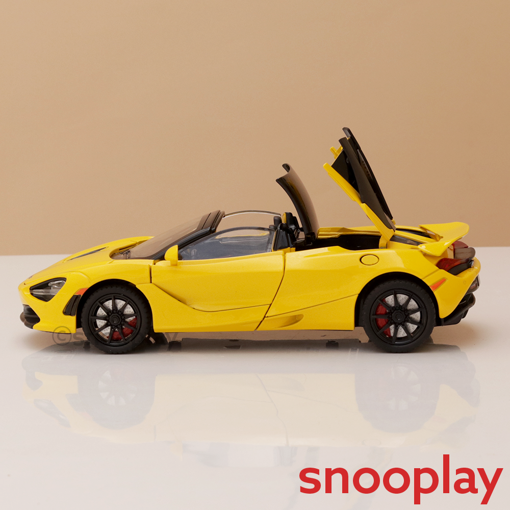 Resembling McLaren 720S Diecast Car | Pullback, Light & Sound | 1:24 Scale (3 Years till Grown Ups)
