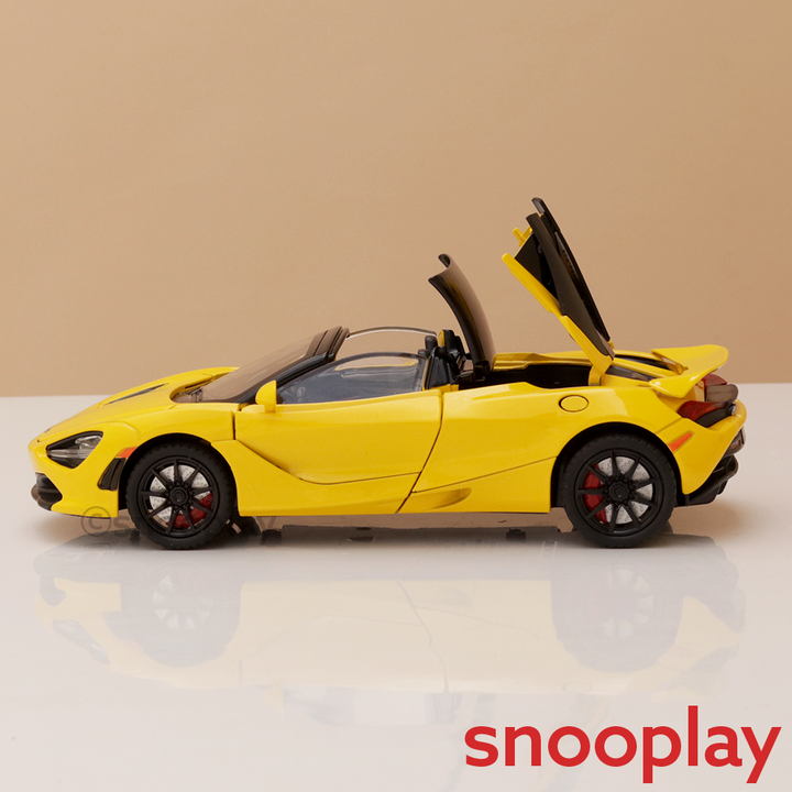 Resembling McLaren 720S Diecast Car | Pullback, Light & Sound | 1:24 Scale (3 Years till Grown Ups)