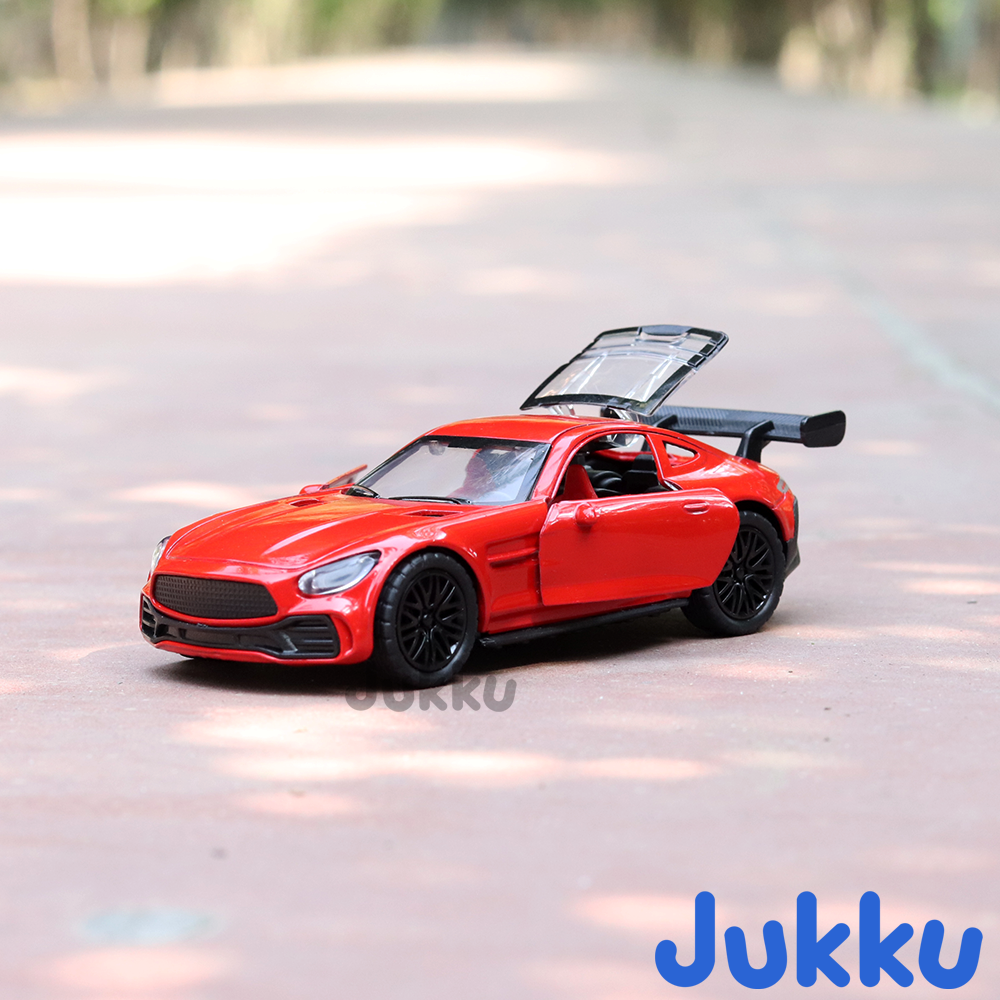 Jukku Resembling Mercedes Benz GT Diecast Car - Pullback, Openable Doors | 1:36 Scale (3 Years till Grown Ups)