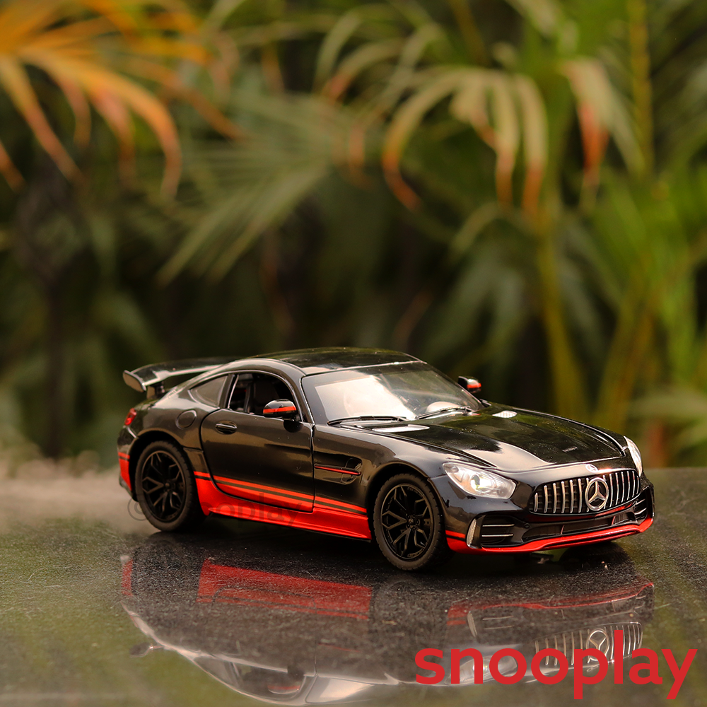 Mercedes AMG GT Diecast car With Water Spray Function, Light and sound (1:24 Scale Model)