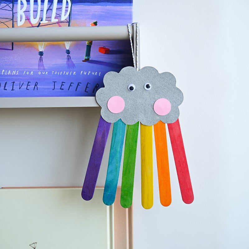 DIY Mini Craft for Kids - Rainbow Cloud Hanging