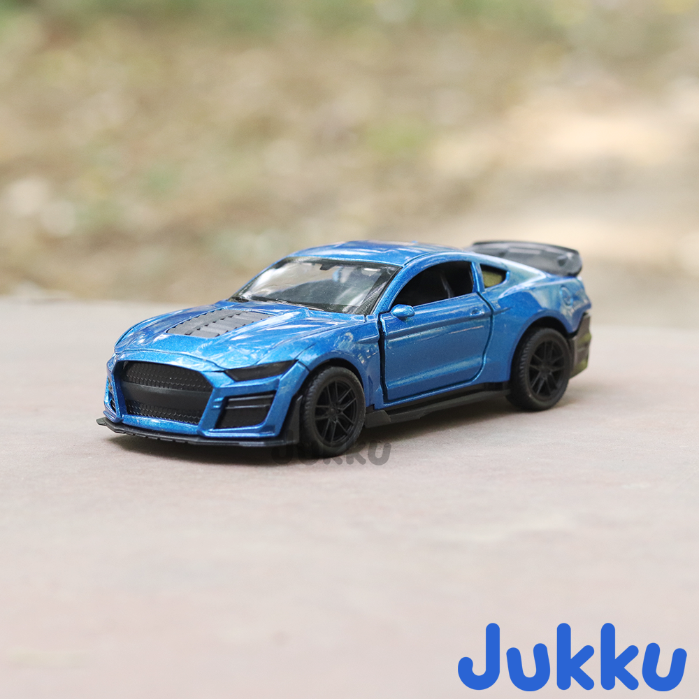 Jukku Resembling Ford Mustang Diecast Car - Pullback, Openable Doors & Bonnet | 1:36 Scale (3 Years till Grown Ups)