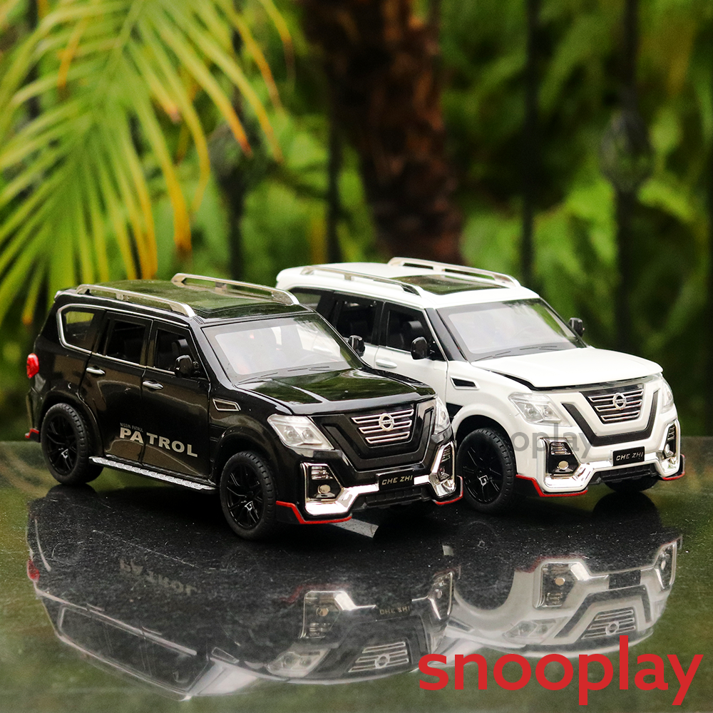 Nissan Patrol Diecast Car with Openable Parts, Lights and Sounds (Scale 1:24) - Assorted Colors