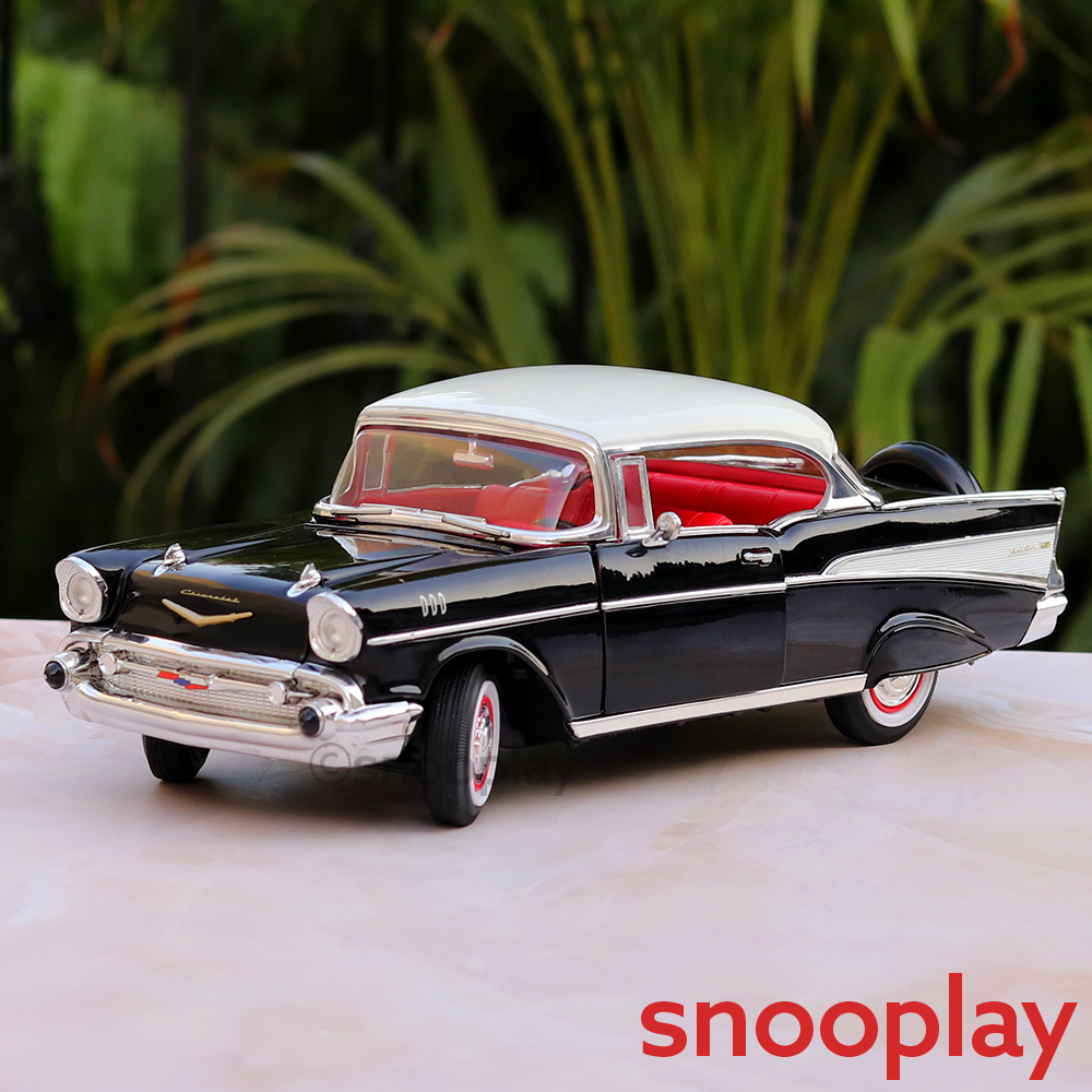 Official Licensed Diecast 1957 Chevrolet Bel Air with Hardtop Car with Openable Parts (Scale 1:18)