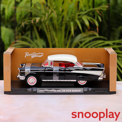 Official Licensed Diecast 1957 Chevrolet Bel Air with Hardtop Car with Openable Parts (Scale 1:18)