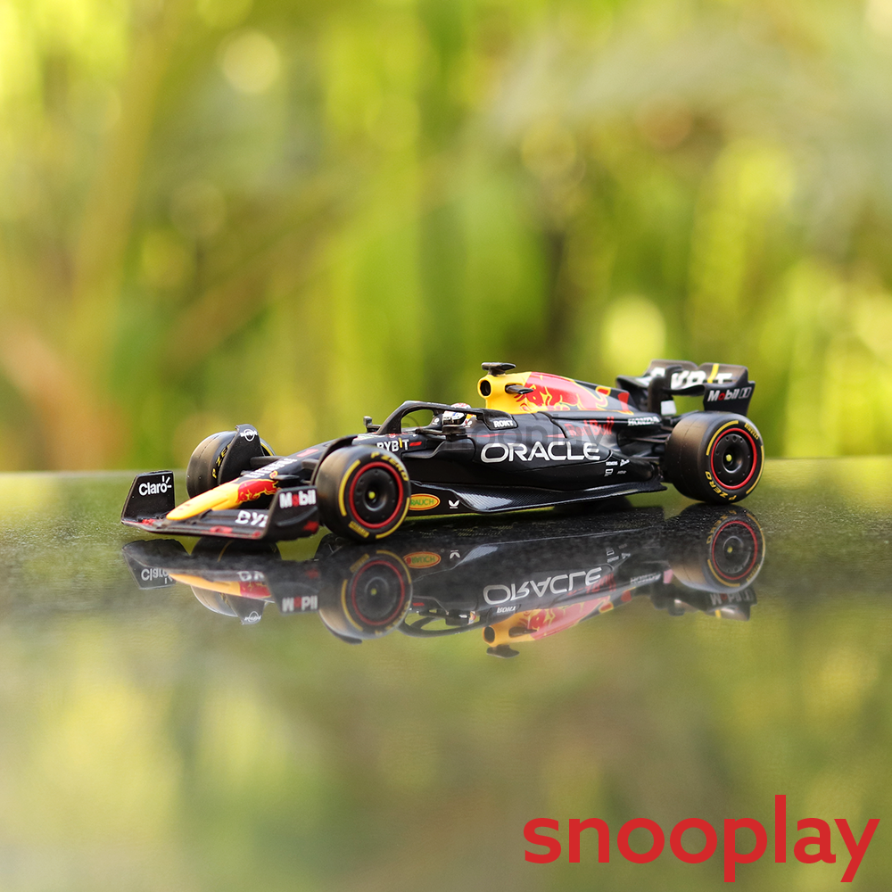 Original Licensed Oracle Red Bull Racing RB19 Diecast Car  | 1:43 Scale Model