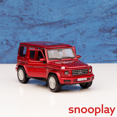 Original 2019 Mercedes-Benz G-Class Licensed Diecast Car | 1:25 Scale Model (14 Years Till Grown Ups)