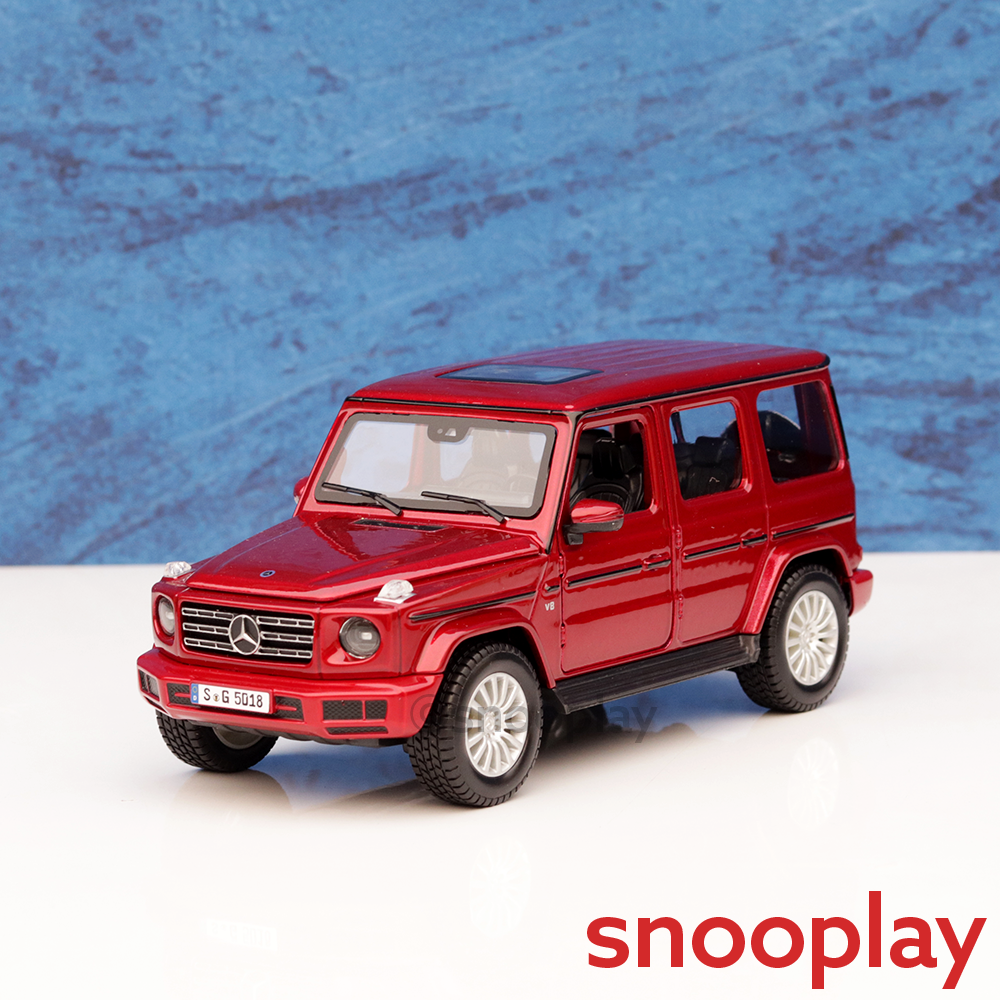 Original 2019 Mercedes-Benz G-Class Licensed Diecast Car | 1:25 Scale Model (14 Years Till Grown Ups)