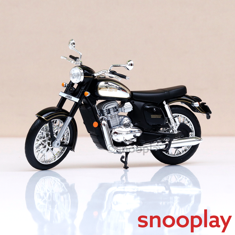 Maisto Original Jawa Yezdi Vintage Classic Licensed Diecast Bike | 1:18 Scale Model (14 Years till Grown Ups)