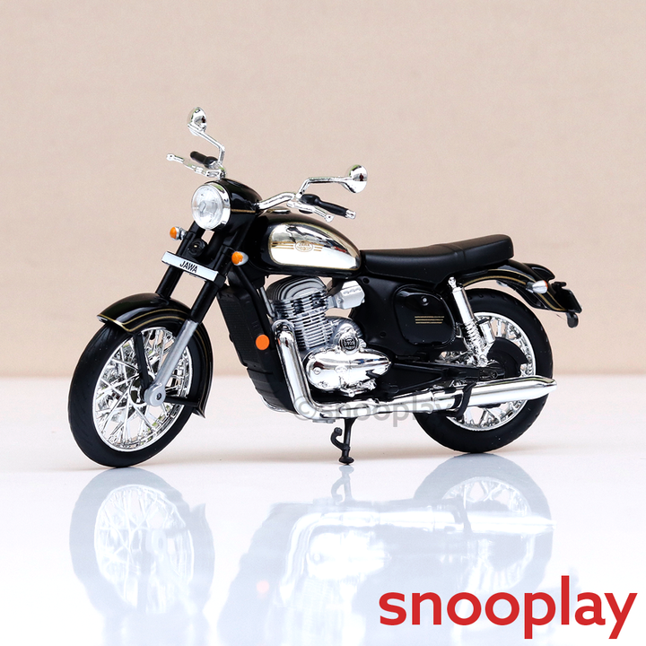 Maisto Original Jawa Yezdi Vintage Classic Licensed Diecast Bike | 1:18 Scale Model (14 Years till Grown Ups)