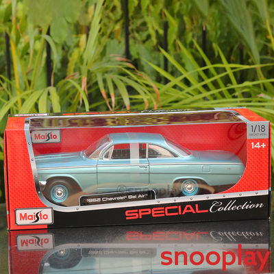 Original Licensed 1962 Chevrolet Bel Air Toy Car with Openable Parts and Adjustable Front Wheels (Scale 1:18)