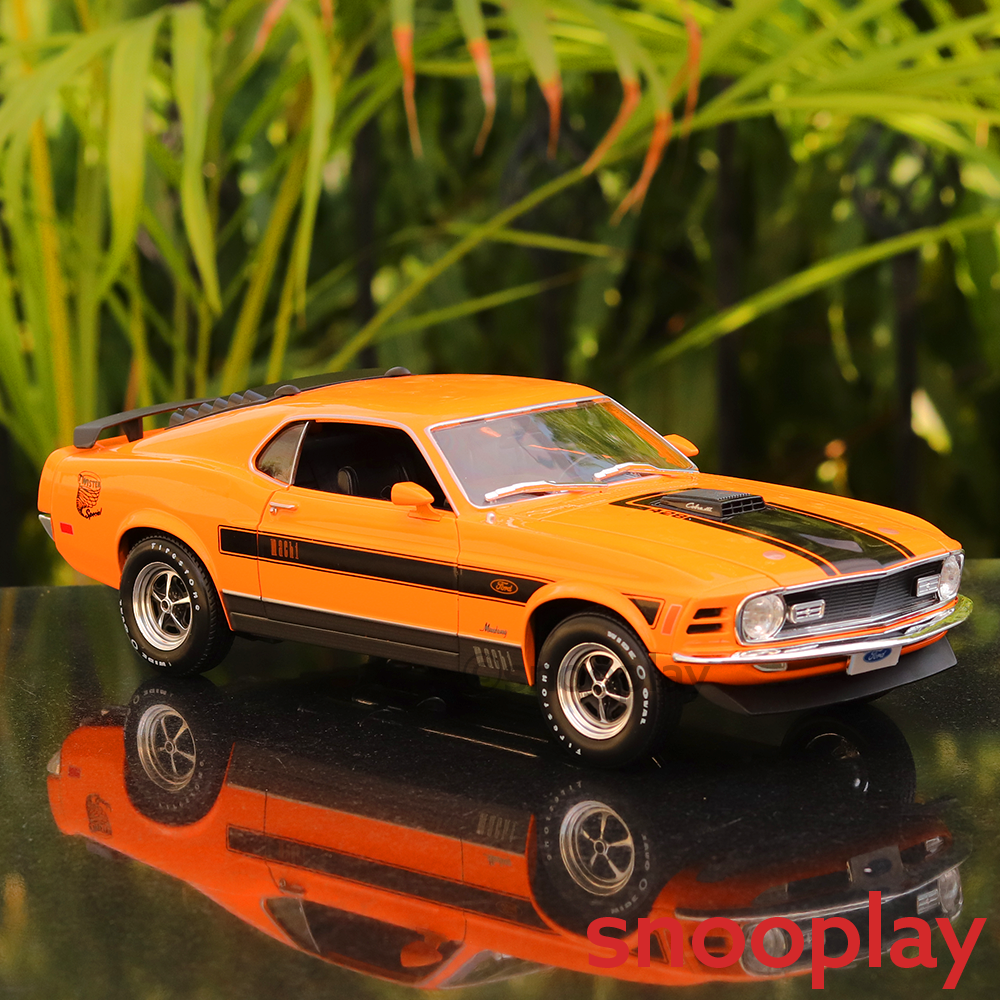 Original Licensed 1970 Ford Mustang Mach 1 Toy Car with Openable Parts and Adjustable Front Wheels (Scale 1:18)