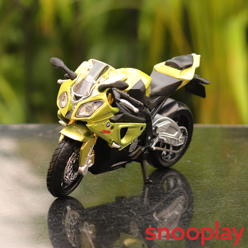 Original Licensed Diecast BMW S1000RR Toy Bike (1:18 Scale)