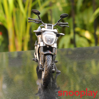 Original Licensed Diecast Ducati X Diavel S Toy Bike (1:12 Scale)