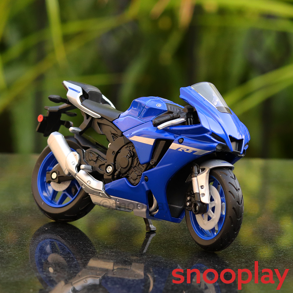 Yamaha r1 clearance toy model