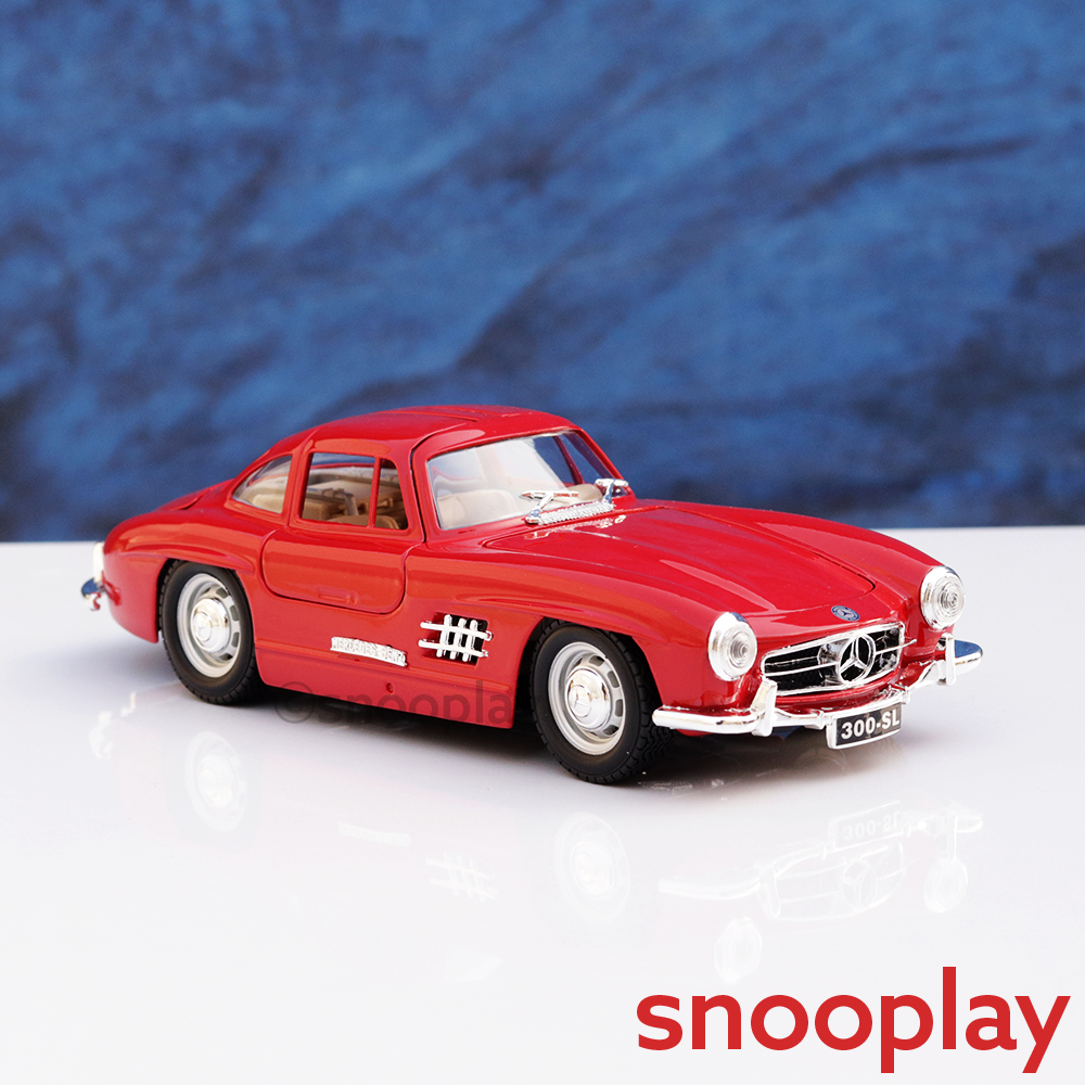 Original Mercedes-Benz 300 SL (1954) Licensed Diecast Car with Openable Doors | 1:24 Scale Model (14 Years Till Grown Ups)