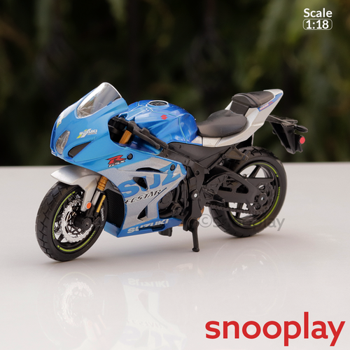 Bburago Original Suzuki GSX-R1000 R 2021 Licensed Diecast Bike | 1:18 Scale Model (14 Years Till Grown Ups)