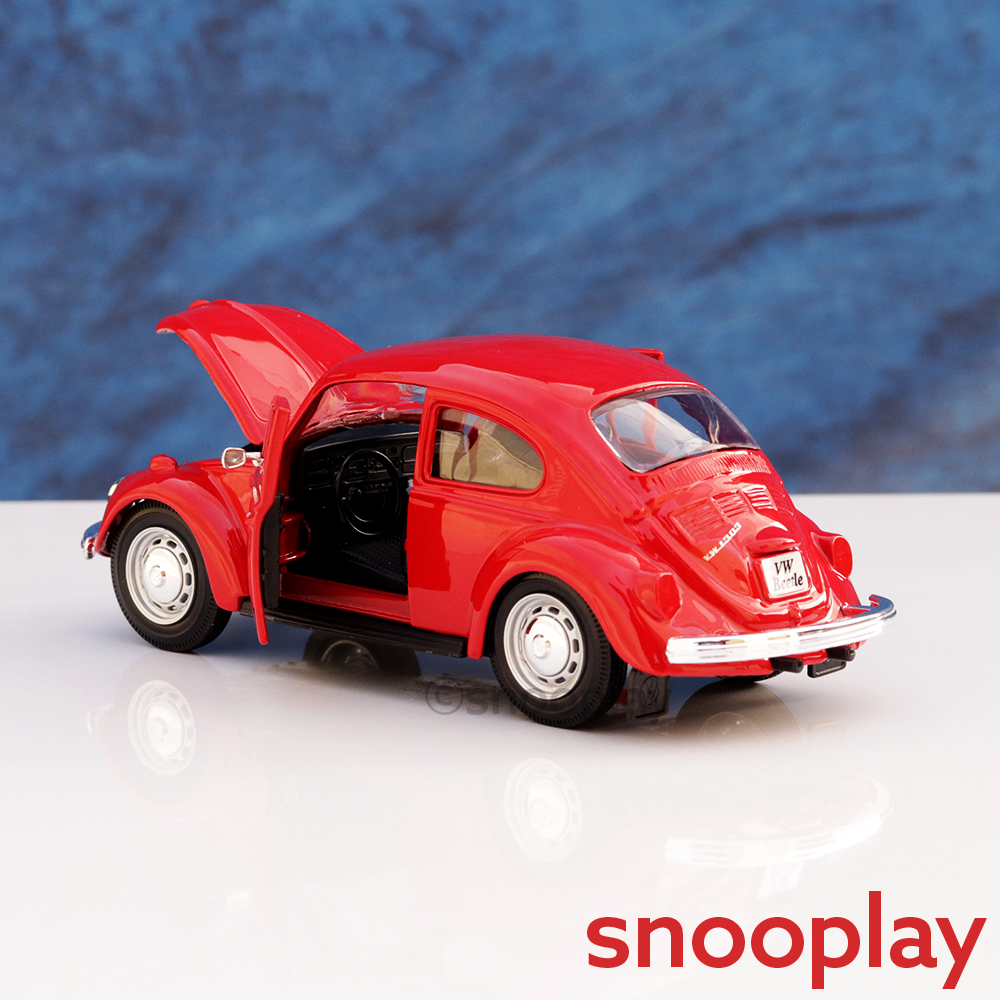 Maisto Original Volkswagen Beetle Licensed Diecast Car with Openable Doors | 1:24 Scale Model (14 Years Till Grown Ups)