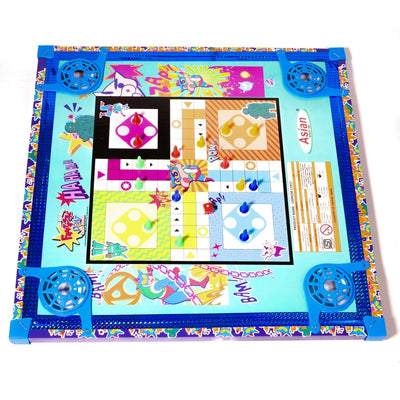 Shinchan Carrom Board (Assorted Colours)