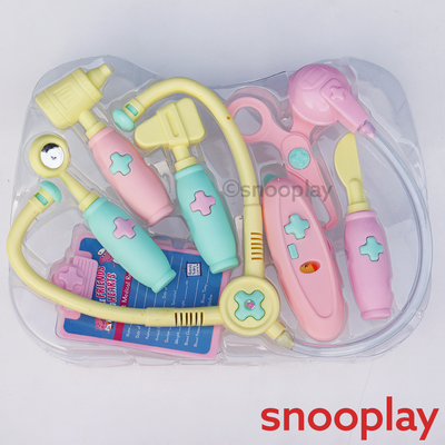 Original Licensed Peppa Pig Medical Kit - 9 Pieces (3-6 Years)