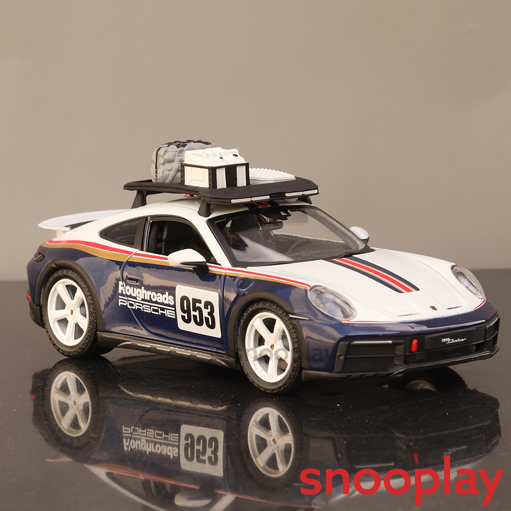 Licensed Porsche 911 Dakar | 1:24 Scale Model