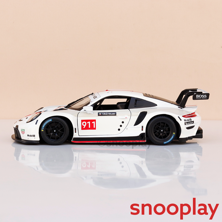 Bburago Original Porsche 911 RSR Licensed Diecast Car | 1:24 Scale (14 Years till Grown Ups)