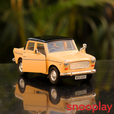Queen 70's Classic Ambassador Diecast Toy Car