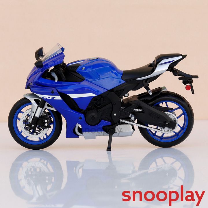 Maisto Yamaha YZF-R1 32712 Diecast Bike Scale Model | 1:12 Scale (14 Years till Grown Ups)