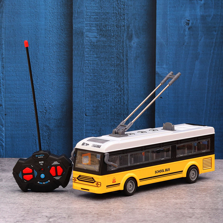 Remote Controlled City School Bus (Scale 1:30) - Assorted Colors and Designs