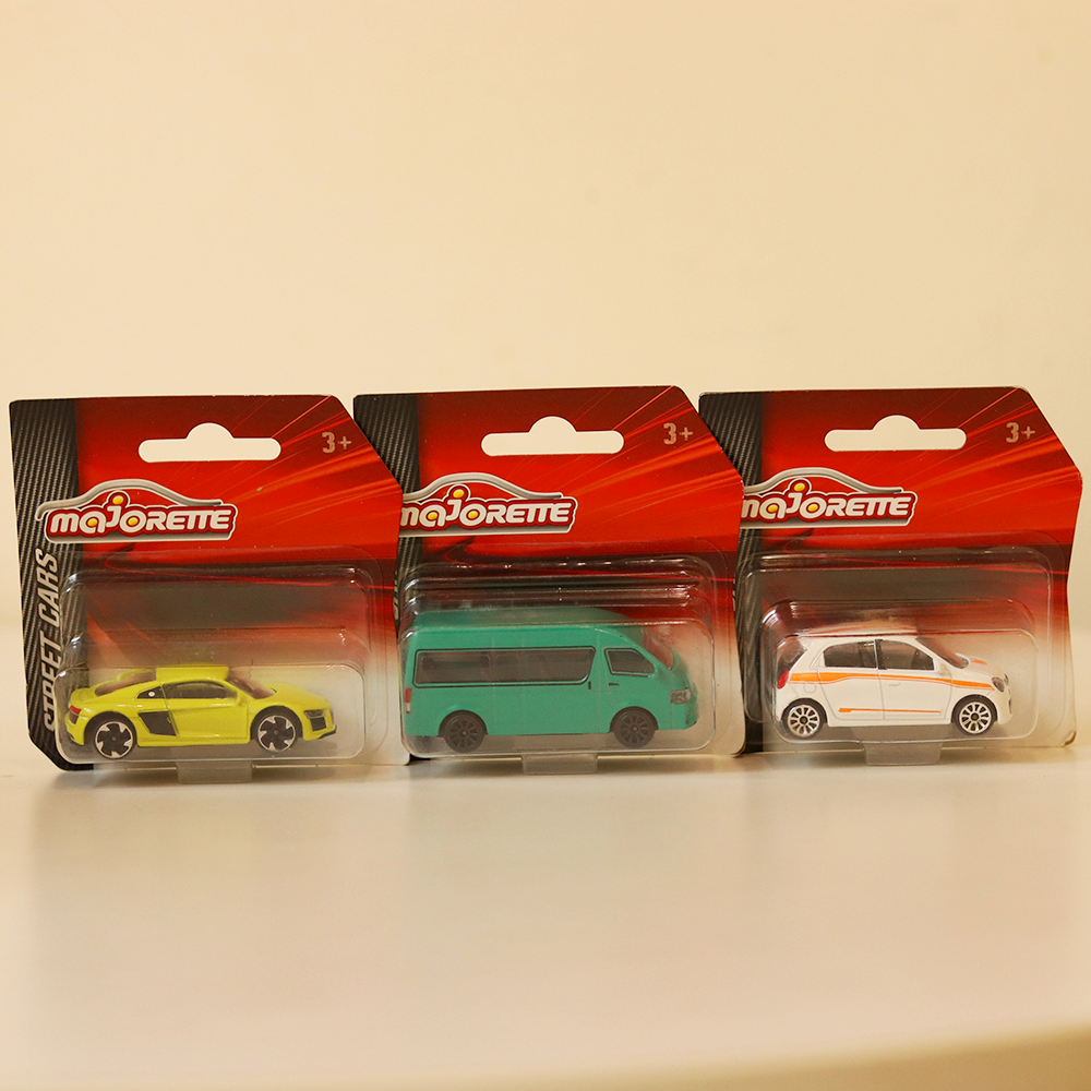 Set of 3 Licensed Diecast Street Cars [MJ 14] - Renault Twingo, Audi R8, Toyota Hiace