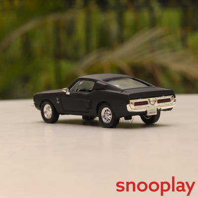 Official Licensed Diecast 1968 Shelby GT 500KR Car (Scale 1:43)