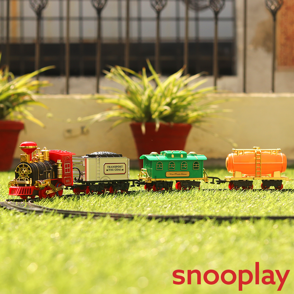 Smoke Engine Toy Train Trackset with Light & Sound - 12 Pieces (3-6 Years)