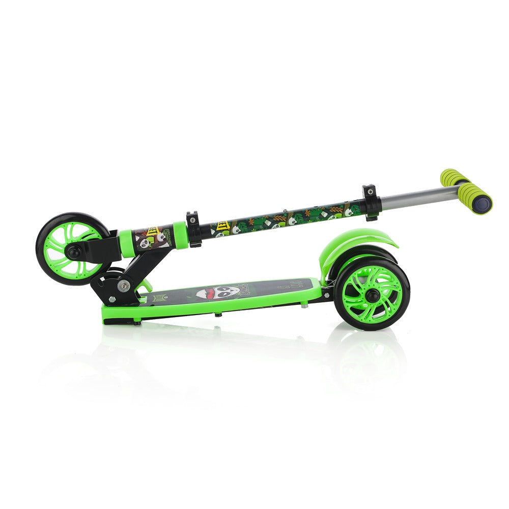 Street Rider: 3W scooter with metal chasis, plastic deck, chrome handle and foam grip (Green)