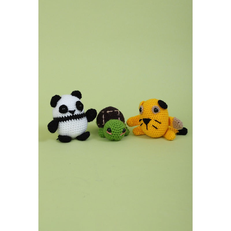 Beginner's Crochet Kit (Set of 3) - Little Panda, Turtle & Cat