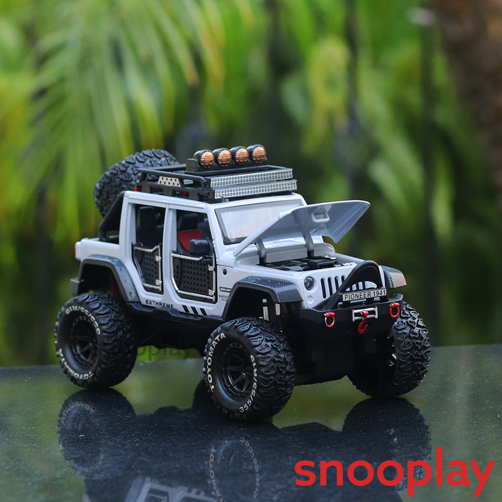 Toyomata Rubicon Double Pullback Diecast Jeep | 1:24 Scale | Assorted Colors (3 Years till Grown Ups)